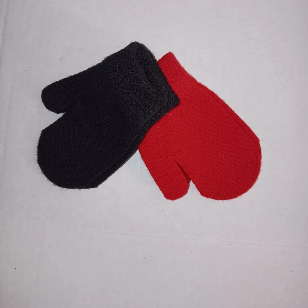 2 Pairs of Knit Mittens Black and Red Mitten Toddler Baby